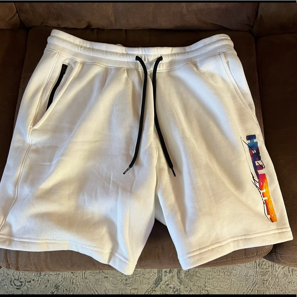 SOLD!!! HOLLISTER 7” JOGGER SHORTS XL - Picture 1 of 10